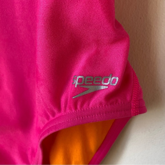 Speedo NWT Womens Swimwear - Pink and Orange size small - Picture 6 of 9